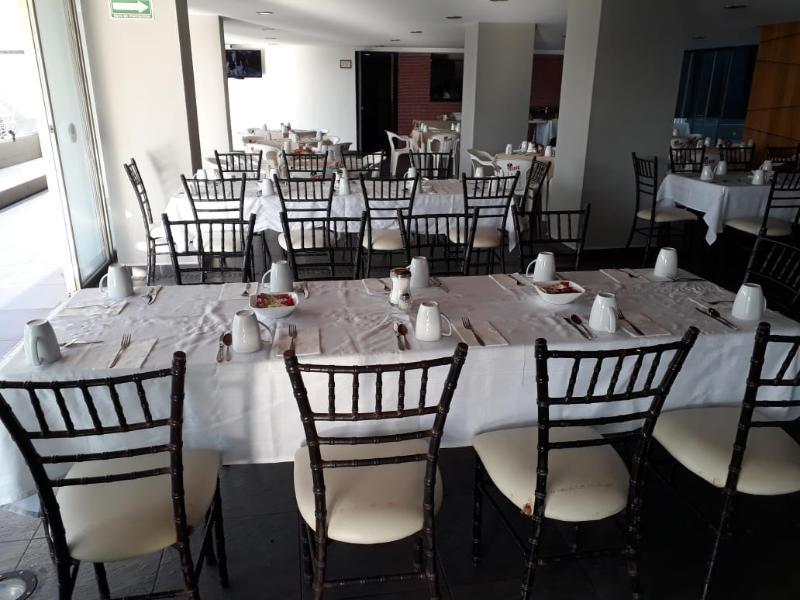 Ramada By Wyndham Acapulco Hotel & Suites Екстер'єр фото